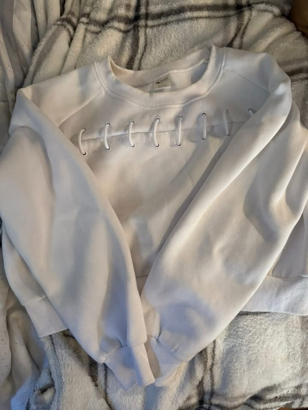 BuffBunny White Lace-Up Crewneck Sweatshirt